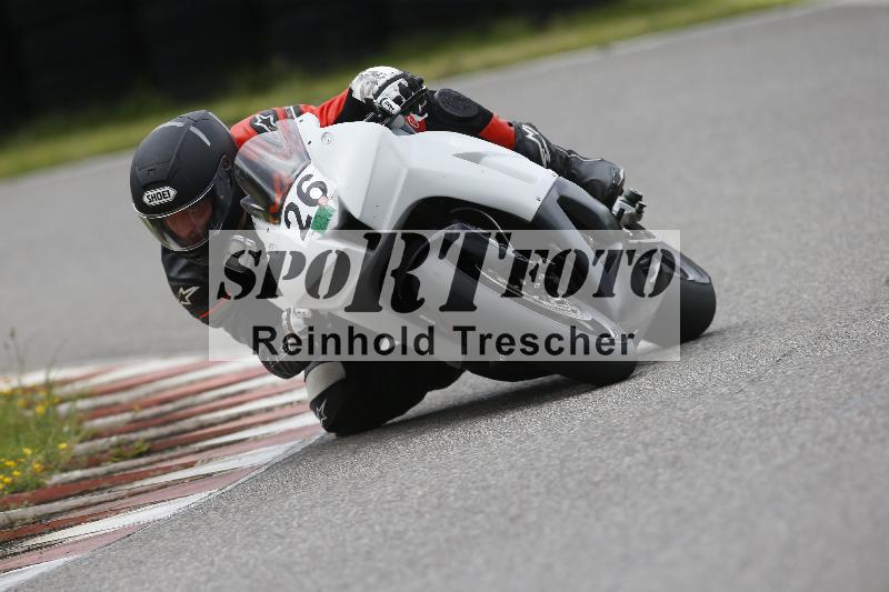 /Archiv-2024/25 30.05.2024 TZ Motorsport Training ADR/Gruppe gruen/26